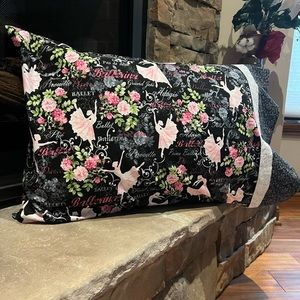 Pearl Ballet Standard Pillowcase